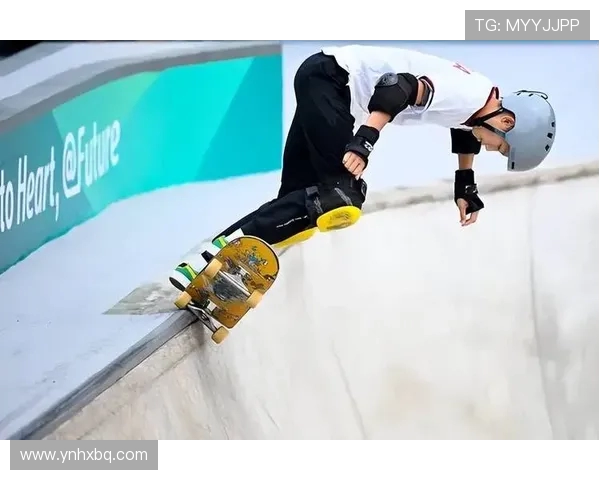 北京极限运动队在世界滑板锦标赛中的个人能力表现深度解析与点评 北京极限运动队在世界滑板锦标赛中的个人能力表现深度解析与点评