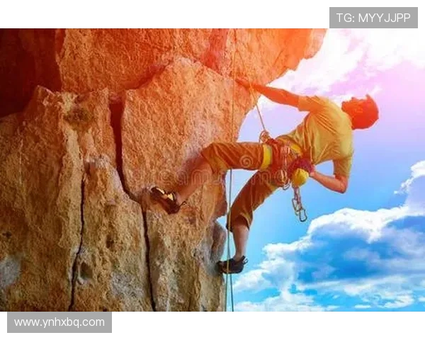 攀岩新手必看全方位战术入门指南助你轻松上手攀登技巧 攀岩新手必看全方位战术入门指南助你轻松上手攀登技巧