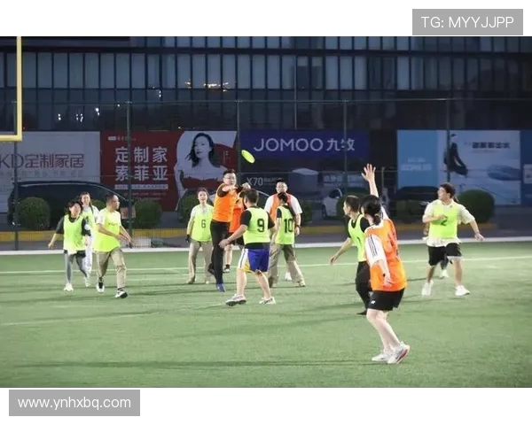 杭州飞盘队与重庆飞盘队赛后复盘分析力量对比与战术探讨 杭州飞盘队与重庆飞盘队赛后复盘分析力量对比与战术探讨