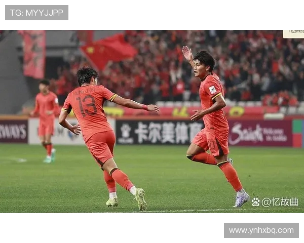 重庆足球队灵活性引发热议球迷对战术调整的看法与期待 重庆足球队灵活性引发热议球迷对战术调整的看法与期待