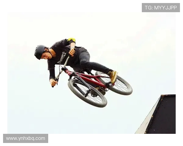 成都极限运动队团队协作引发热议与争议的背后故事探讨