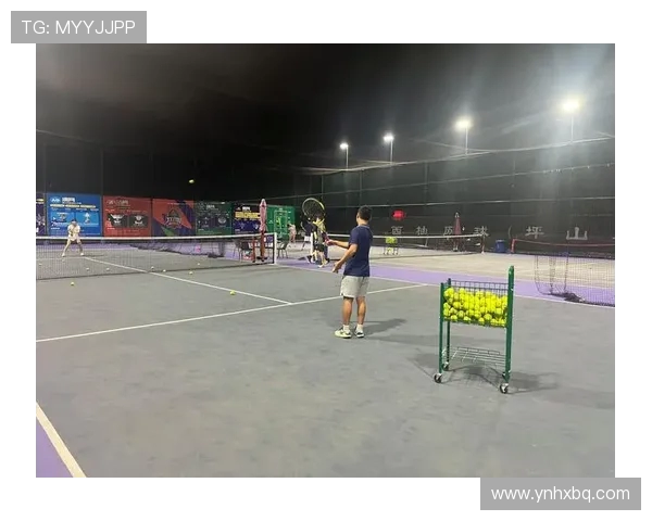 深圳网球队技术探讨：提升网球水平的关键策略与训练方法分析