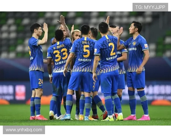 深圳足球队近期状态分析与未来展望探讨